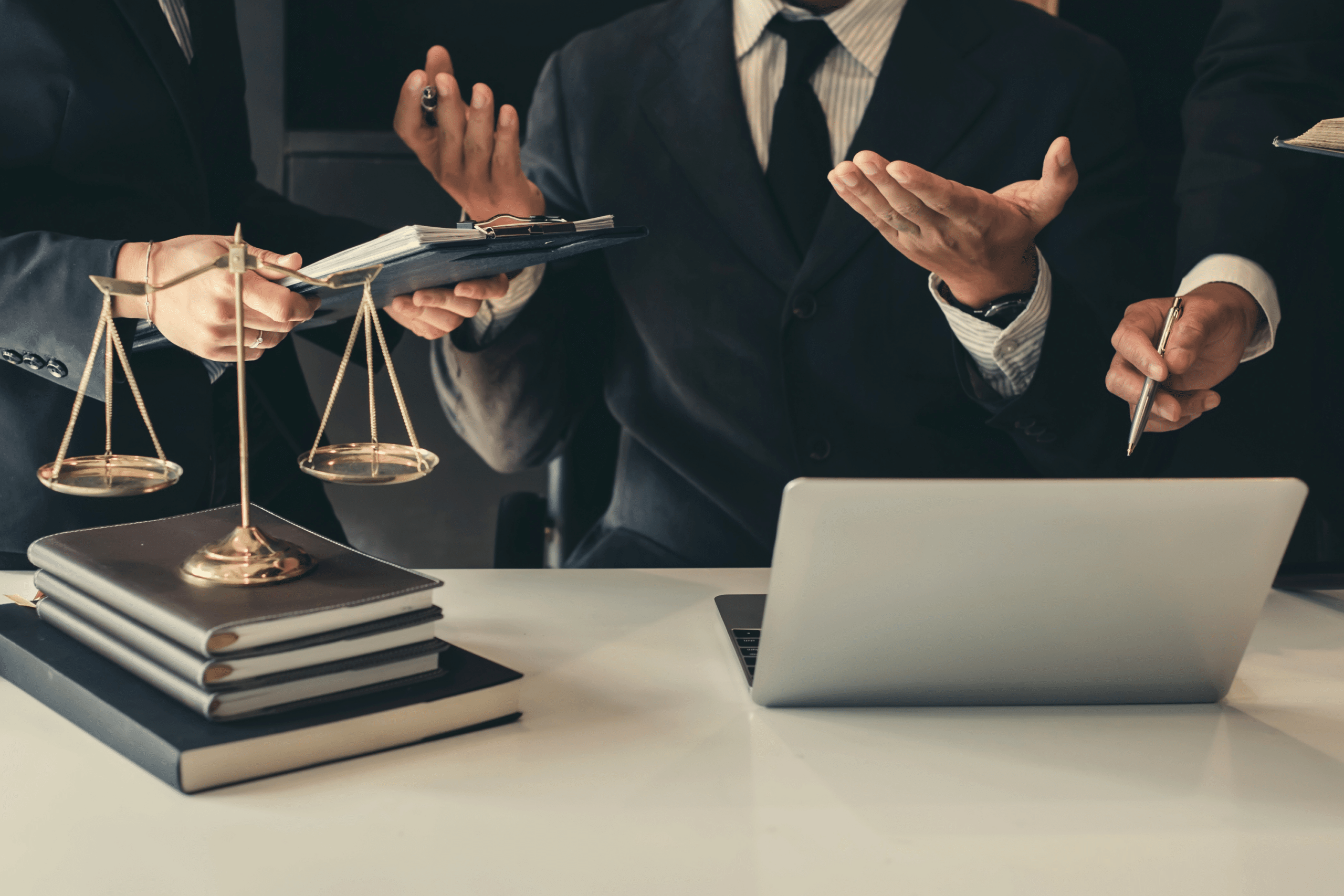 Consulting with an Experienced Personal Injury Lawyer After a Cruise Ship Fire